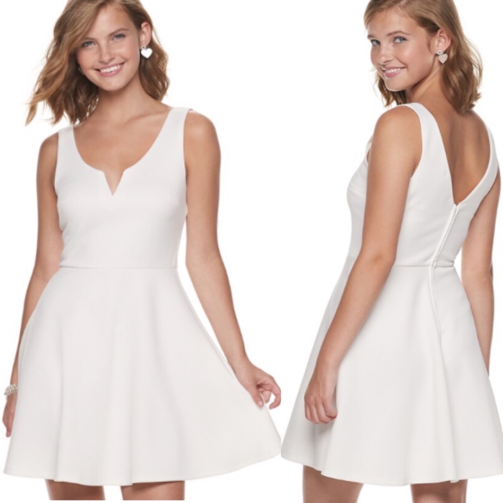 Trixxi V Wire White A-Line Skater Dress